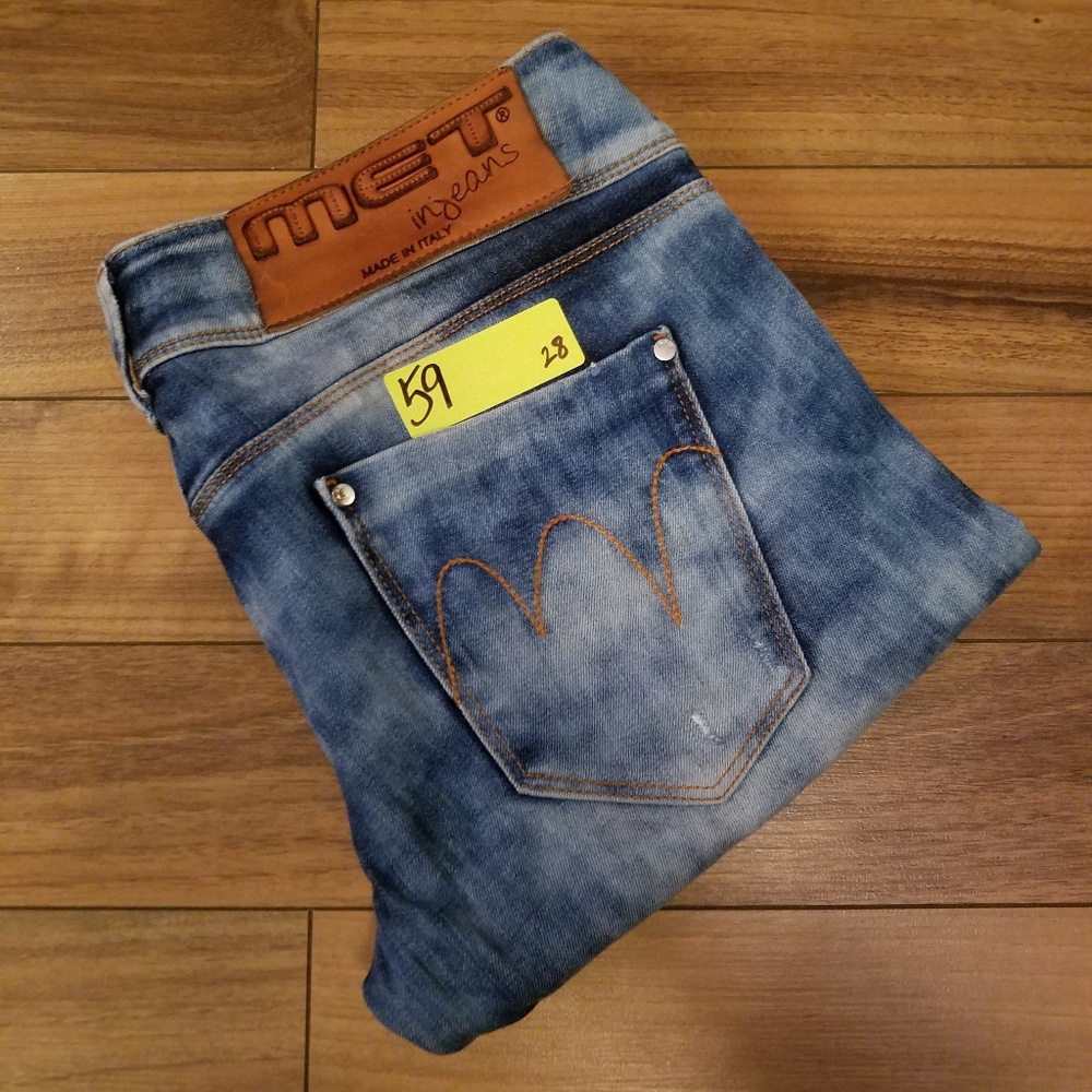 MET in jeans made in Italy Leather Label Size 28
